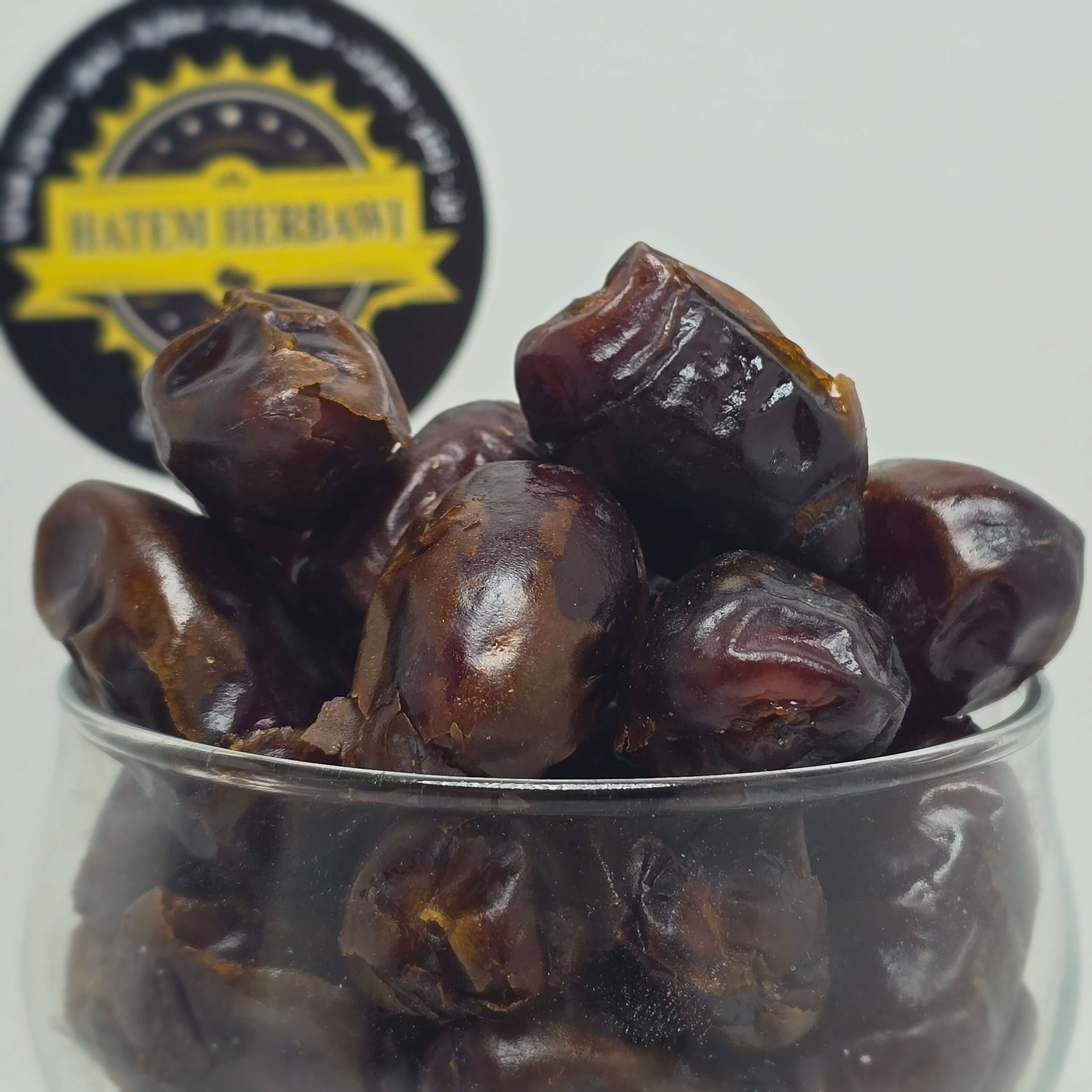 تمر خضري عادي